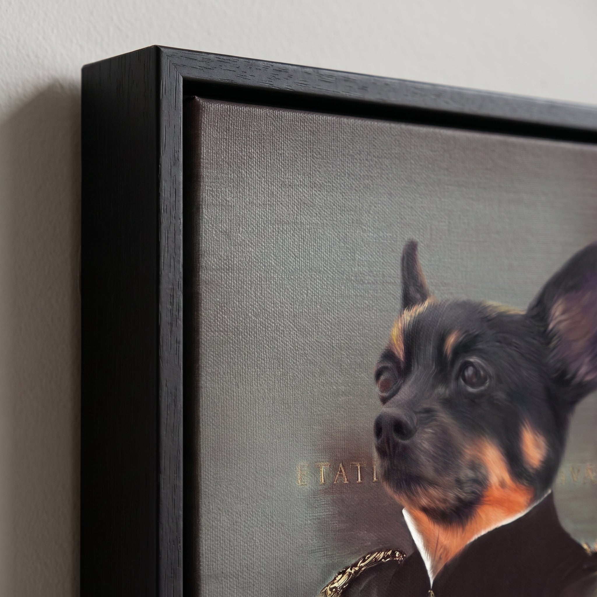 Close-up details of The Duchess custom pet canvas