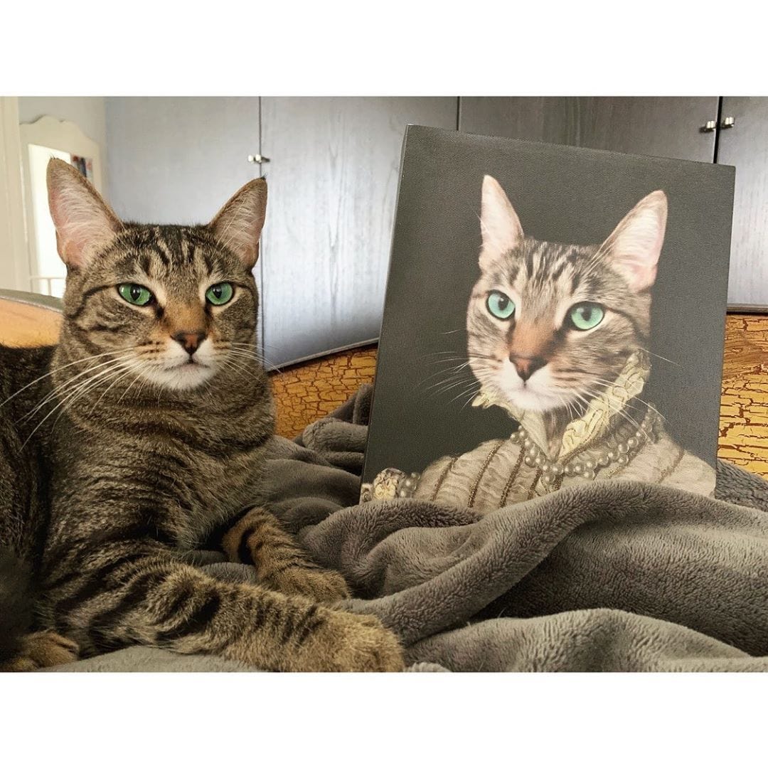 Crown and Paw - Canvas The Pearled Lady - Custom Pet Canvas